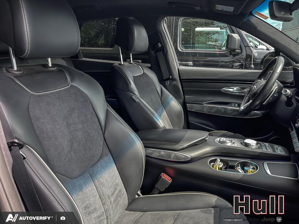 2022 Genesis GV70 2.5T Prestige AWD, Toronto, Cash