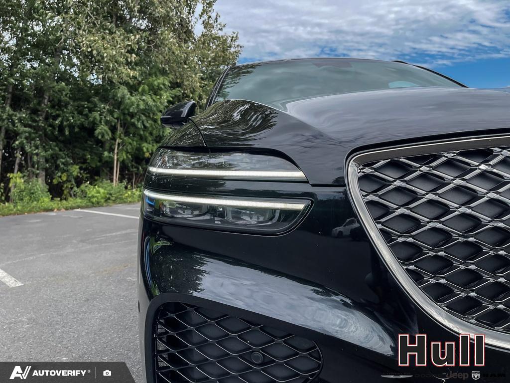 2022 Genesis GV70 2.5T Prestige AWD, Toronto, Cash