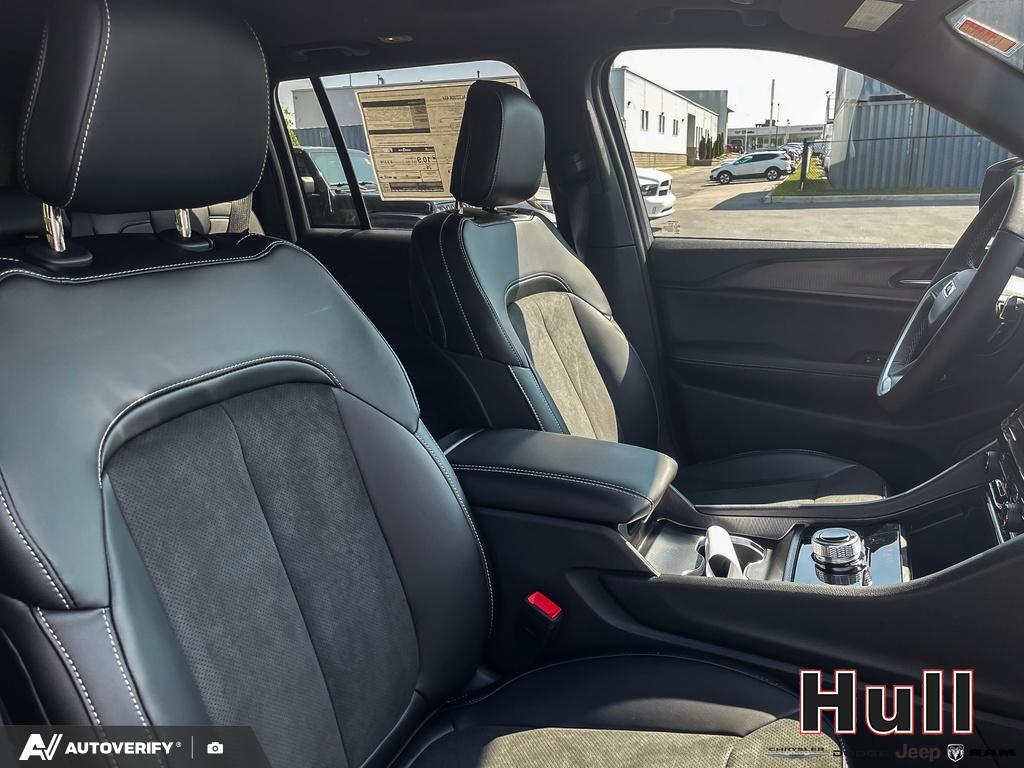 2025 Jeep Grand Cherokee Altitude, Toronto, Cash