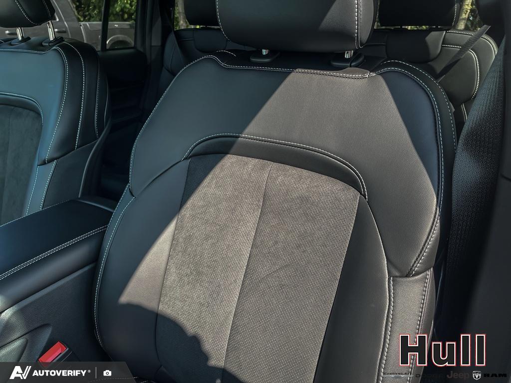 2025 Jeep Grand Cherokee Altitude, Toronto, Cash