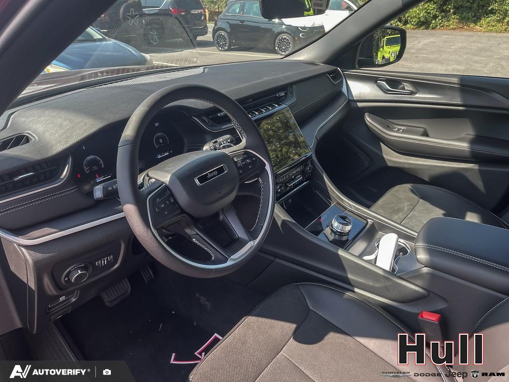 2025 Jeep Grand Cherokee Altitude, Toronto, Cash