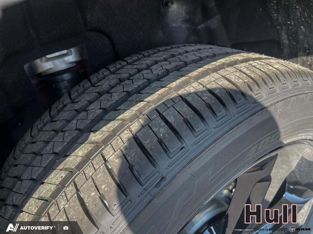 2025 Jeep Grand Cherokee Altitude, Toronto, Cash