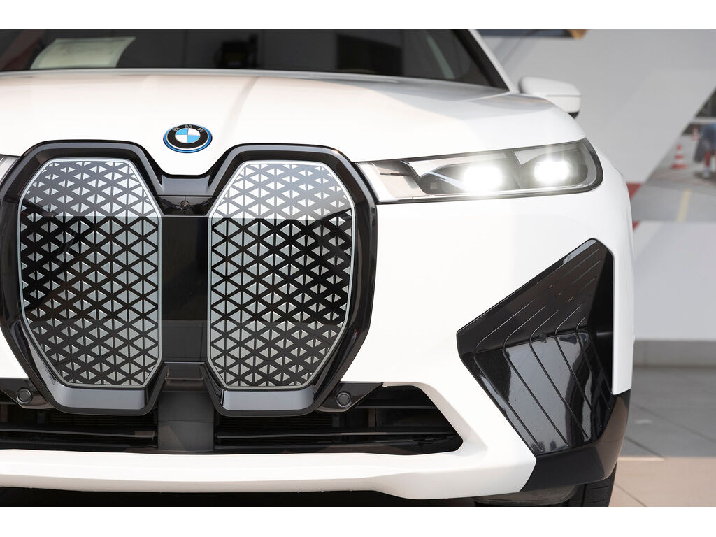 2023 BMW iX xDrive40, 温哥华, 全款车