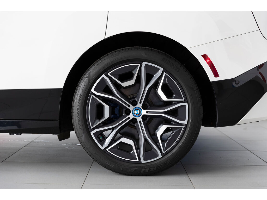 2023 BMW iX xDrive40, 温哥华, 全款车
