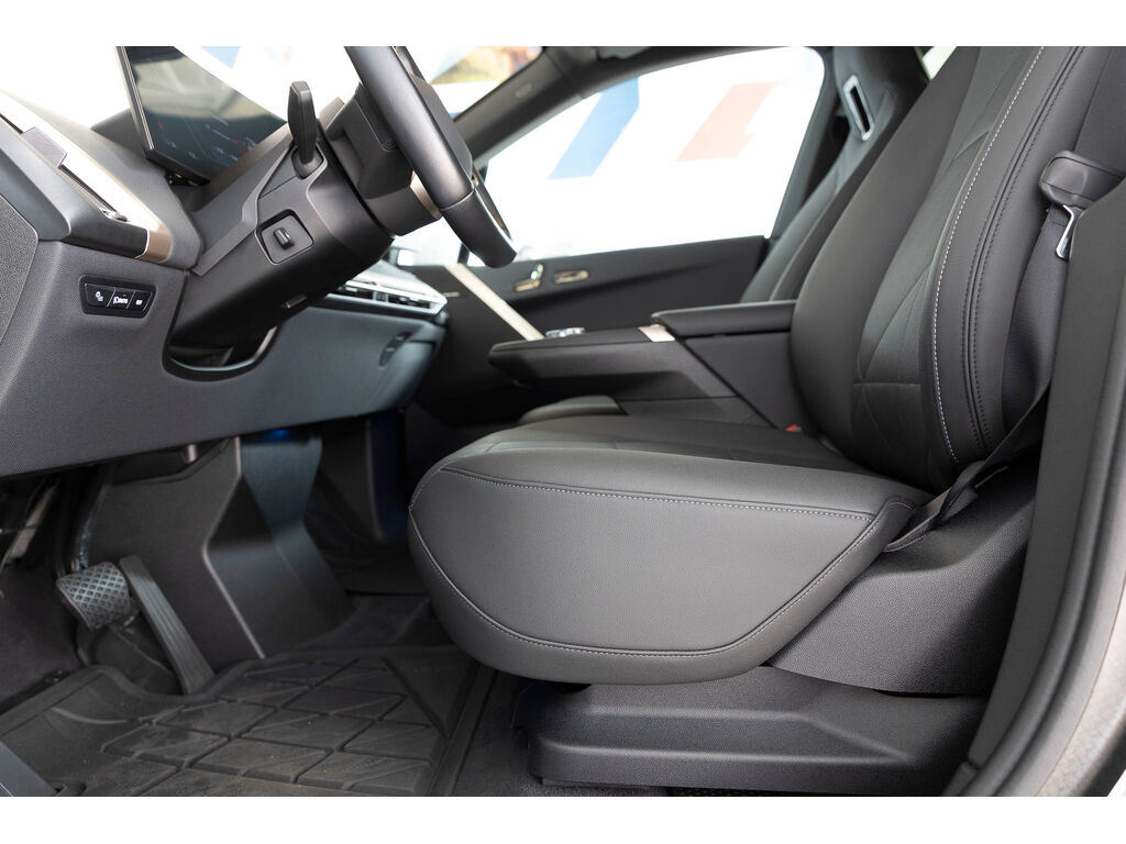 2023 BMW iX xDrive40, 温哥华, 全款车