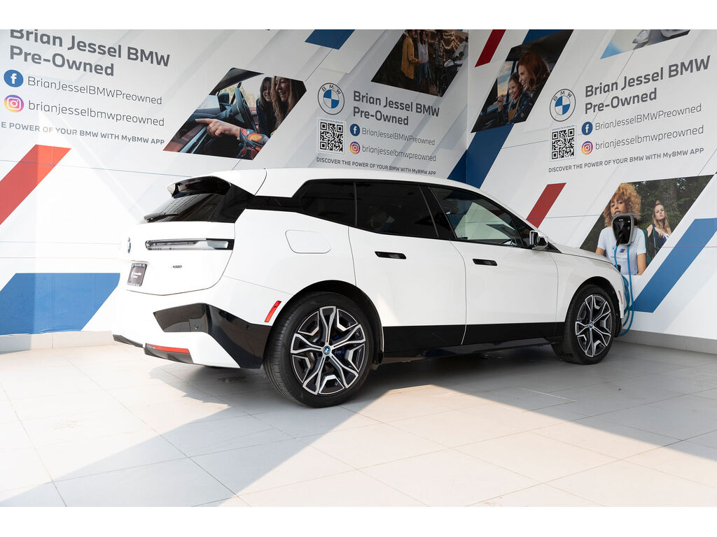 2023 BMW iX xDrive40, 温哥华, 全款车