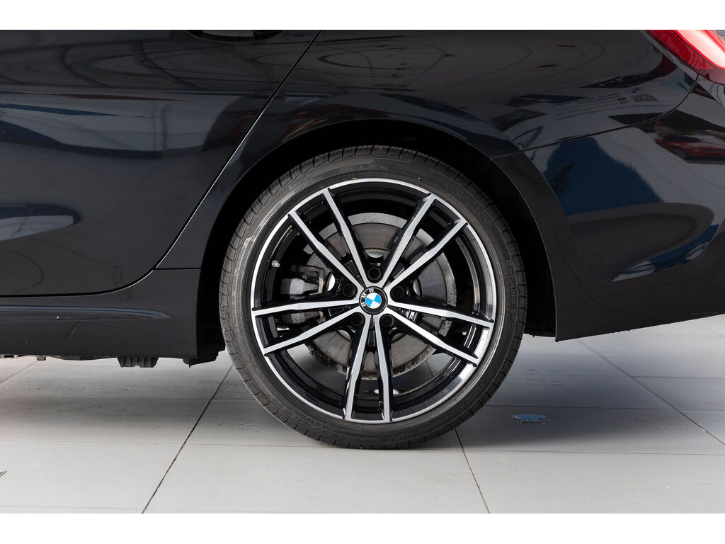 2021 BMW 330e xDrive, 温哥华, 全款车