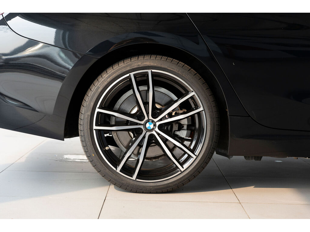 2021 BMW 330e xDrive, 温哥华, 全款车