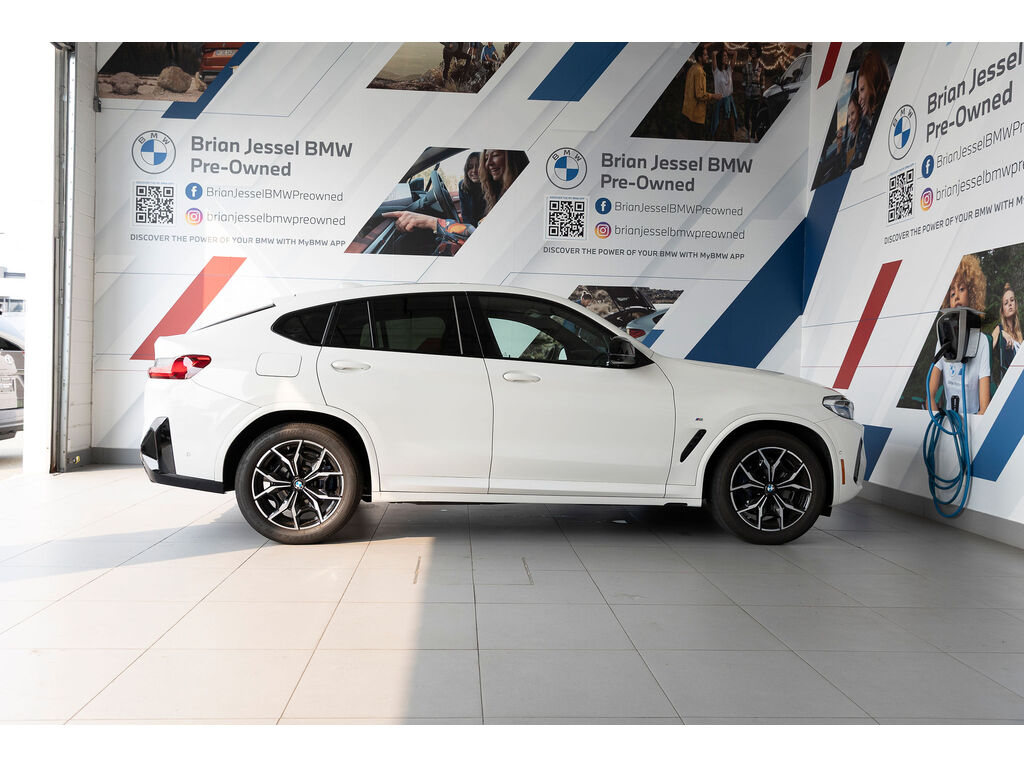 2024 BMW X4 M40i, 温哥华, 全款车