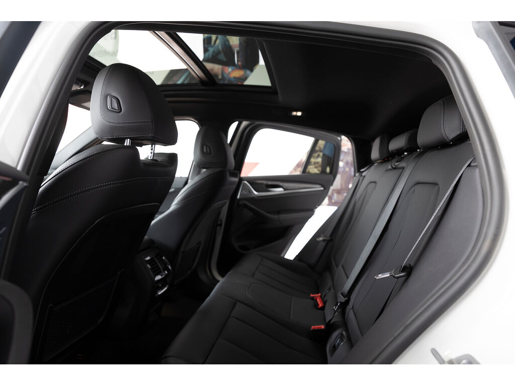 2024 BMW X4 M40i, 温哥华, 全款车