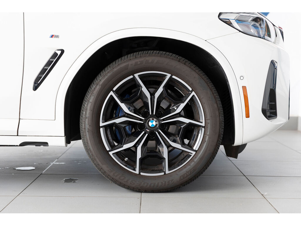 2024 BMW X4 M40i, 温哥华, 全款车