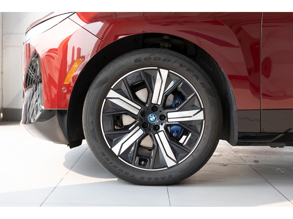 2023 BMW iX xDrive50, 温哥华, 全款车