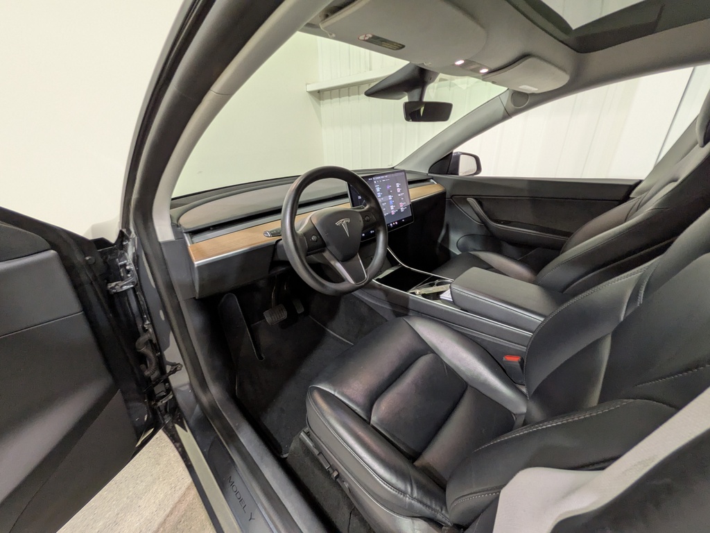 Tesla Model Y 2020