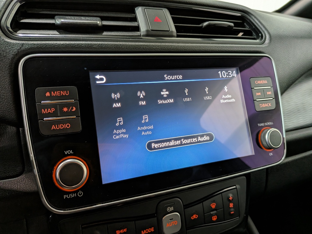 Nissan LEAF 2020