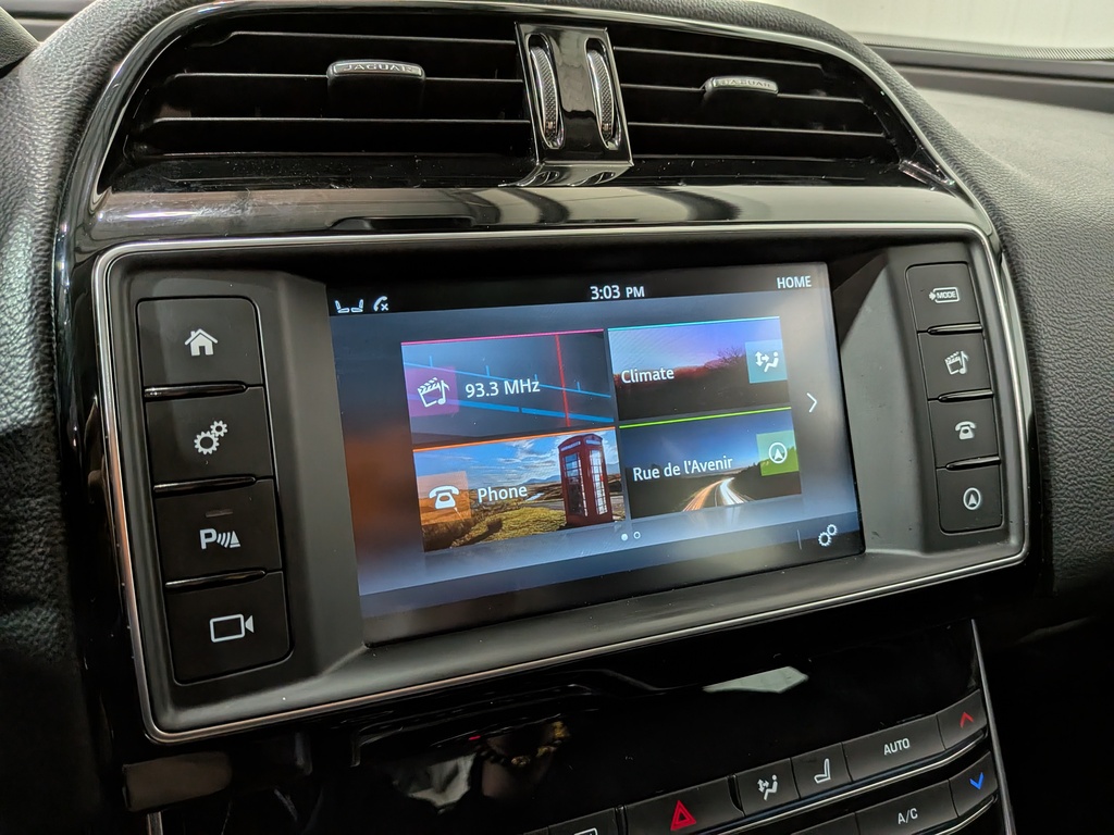 Jaguar XE 2018 Jaguar XE 2018