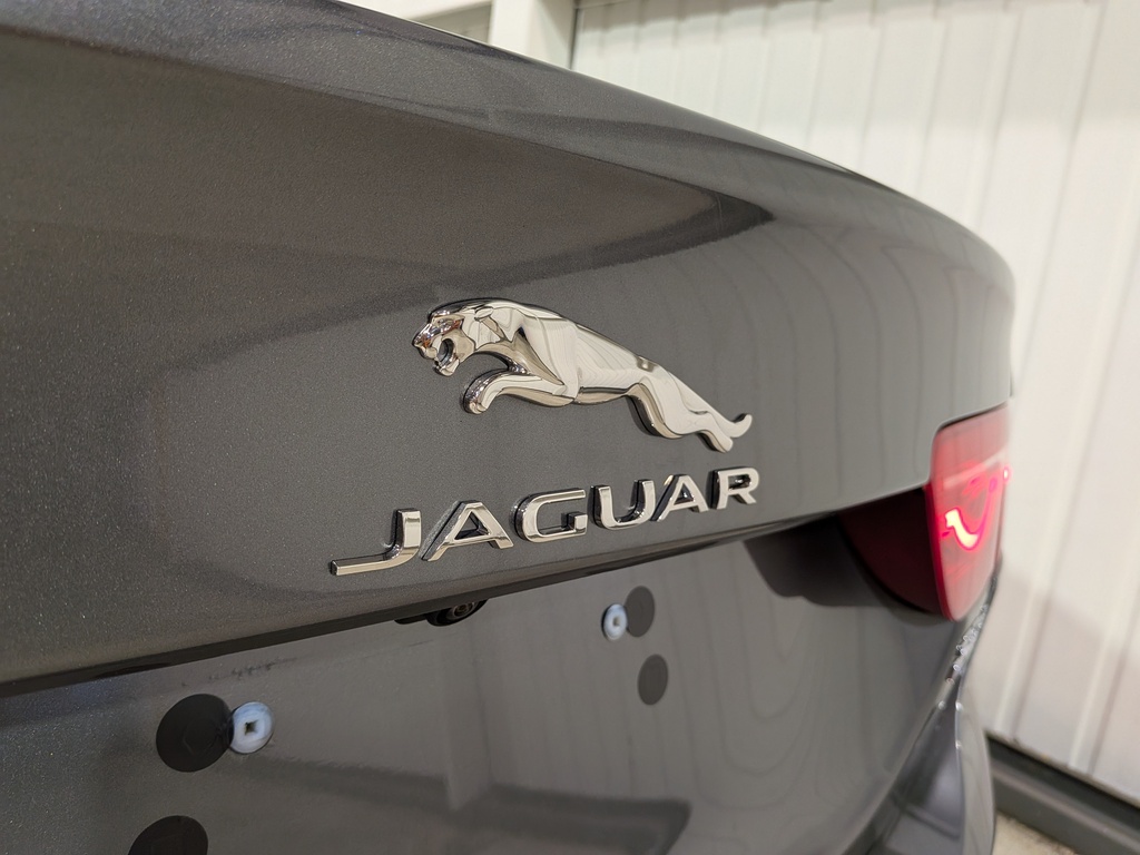 Jaguar XE 2018 Jaguar XE 2018
