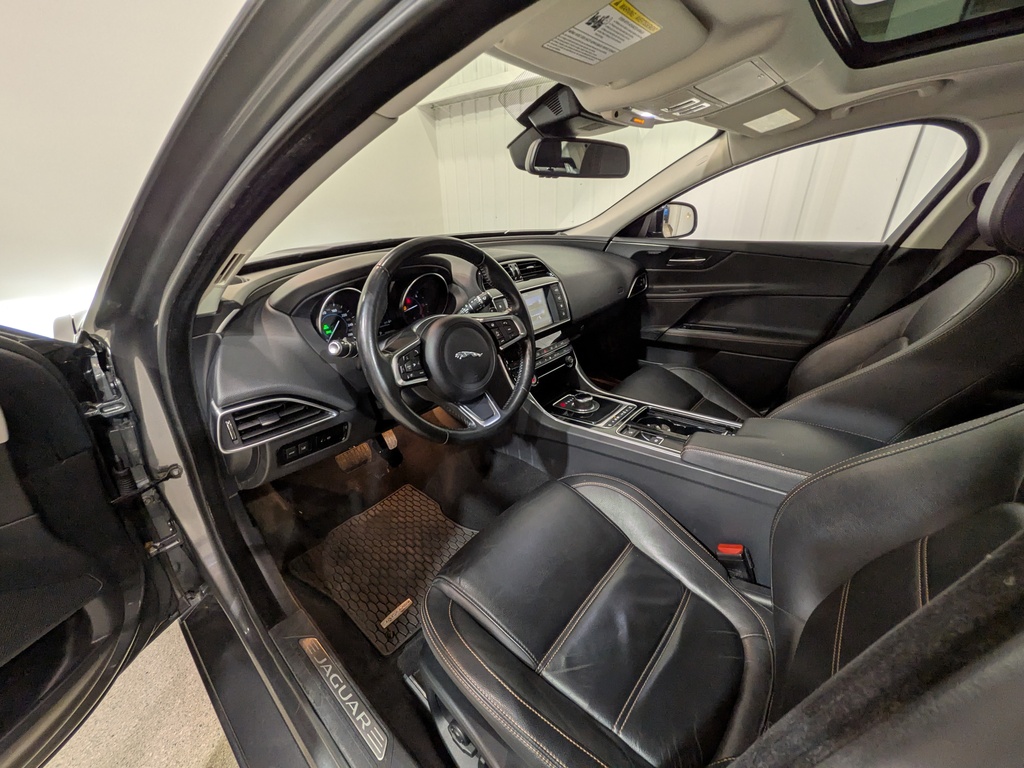 Jaguar XE 2018 Jaguar XE 2018