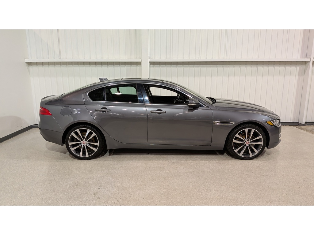 Jaguar XE 2018 Jaguar XE 2018