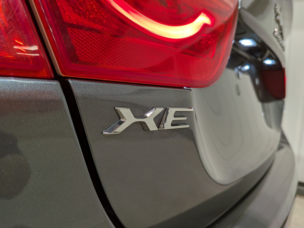 Jaguar XE 2018 Jaguar XE 2018