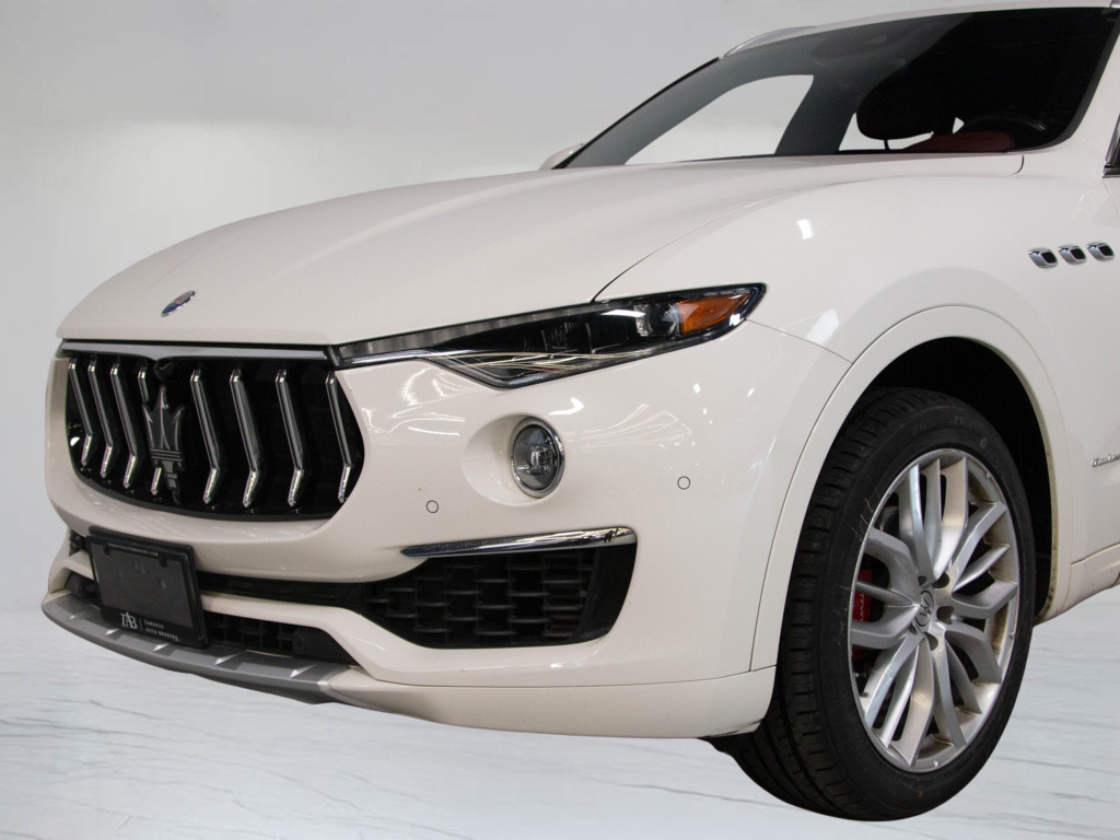 2021 Maserati Levante GranLusso, 多伦多, 全款车