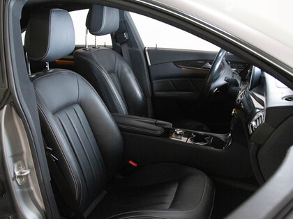 used 2016 Mercedes-Benz CLS car, priced at $29,900