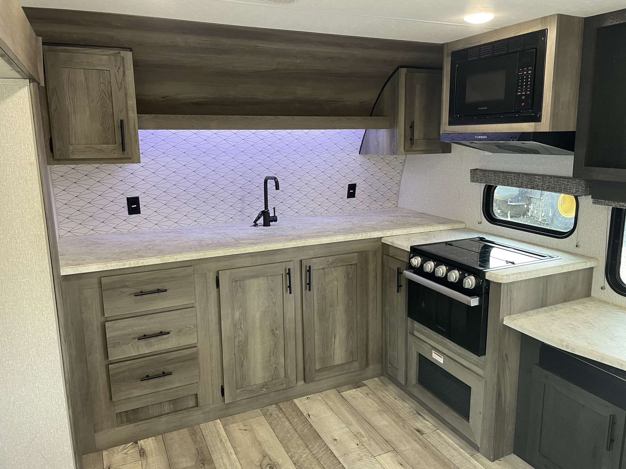 2021 Sportsmen 231FK