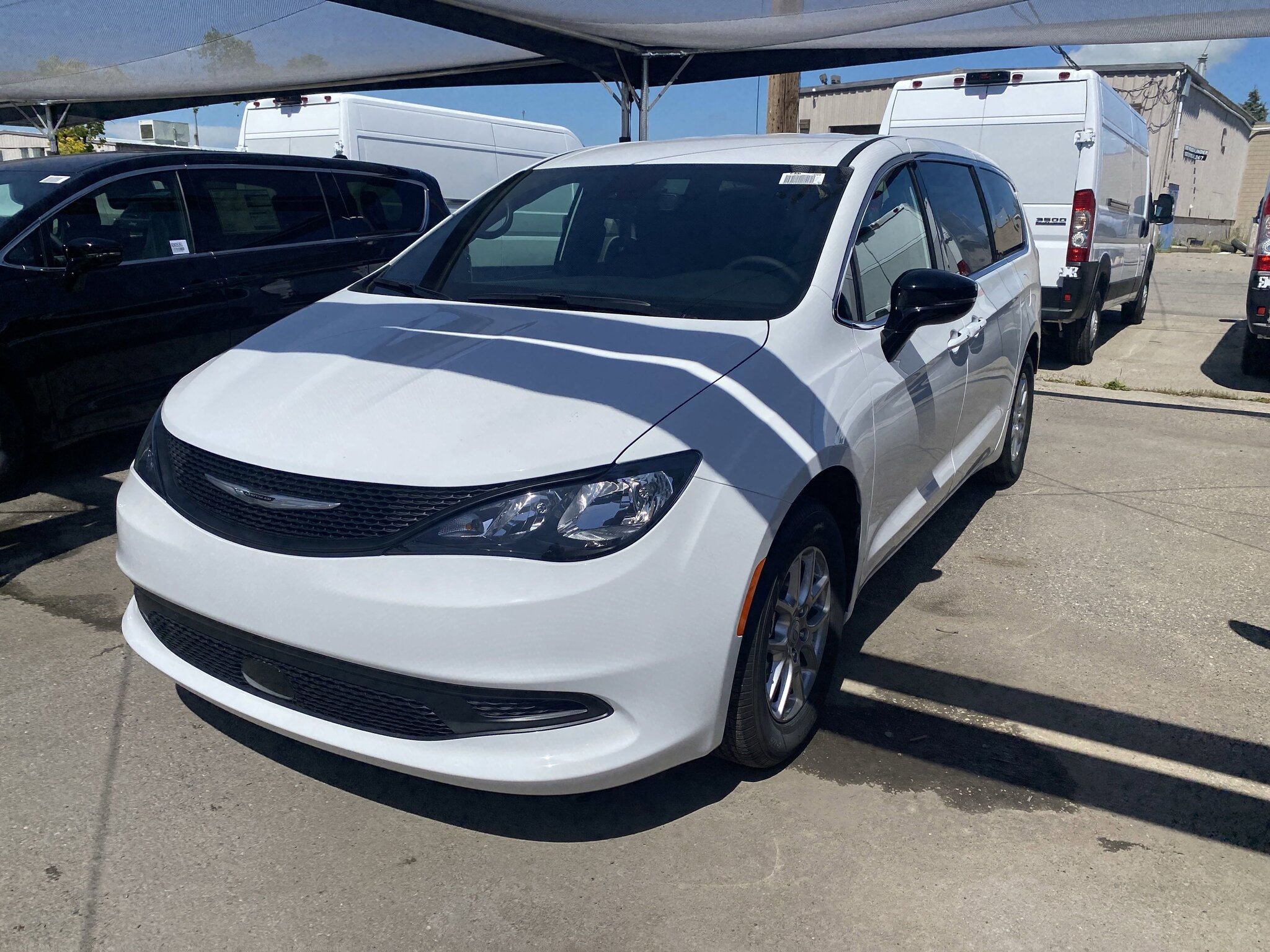 2025 Chrysler Grand Caravan