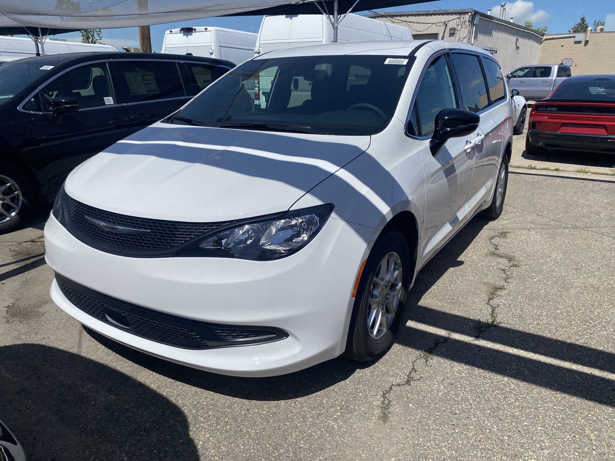 2025 Chrysler Grand Caravan