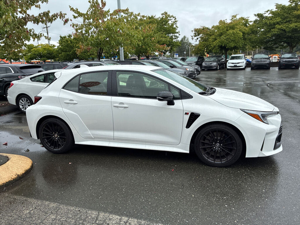 2023 Toyota GR Corolla Collector condition, accident free fully inspected, 温哥华, 全款车