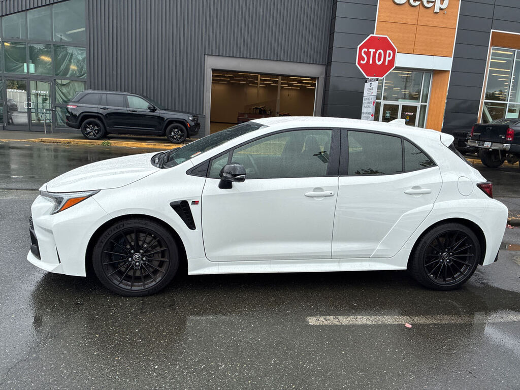 2023 Toyota GR Corolla Collector condition, accident free fully inspected, 温哥华, 全款车