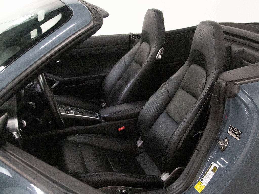 2017 Porsche 911 CABRIOLET CARRERA S   BOSE   SOFT TOP   20RIM, Toronto, Cash