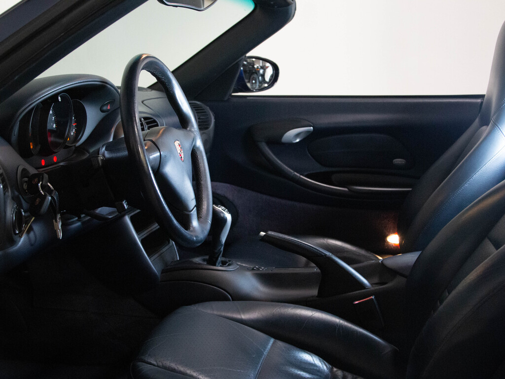 2003 Porsche Boxster ROADSTER   5-SPD MANUAL   BLUE SOFT TOP, Toronto, Cash