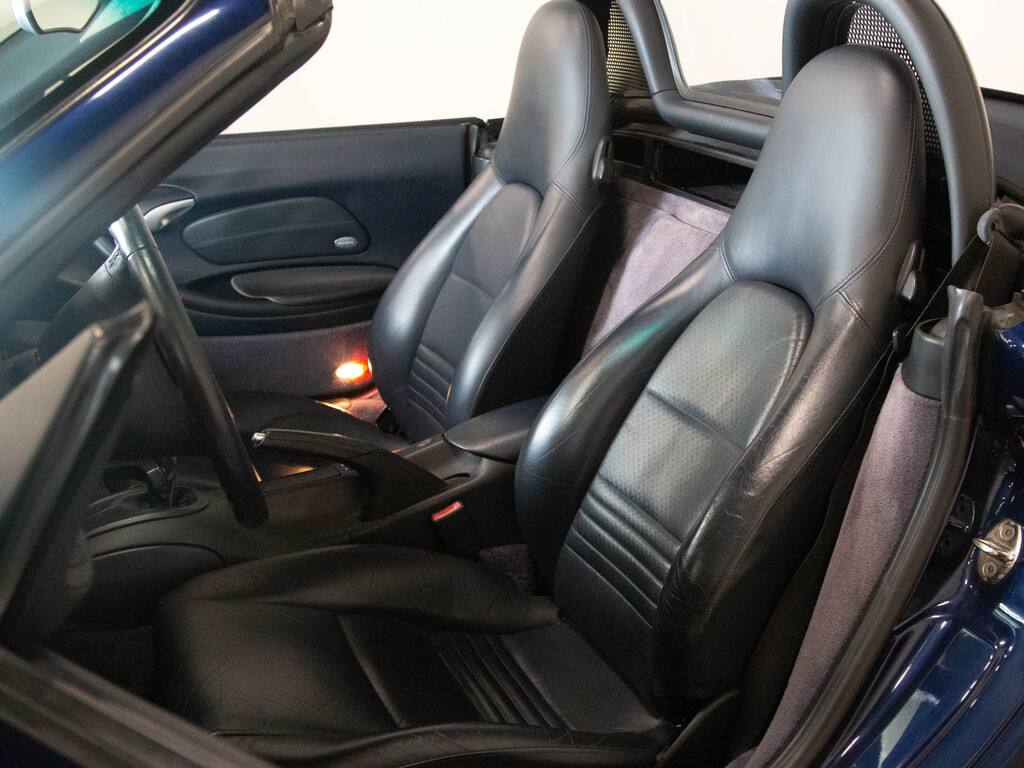 2003 Porsche Boxster ROADSTER   5-SPD MANUAL   BLUE SOFT TOP, Toronto, Cash