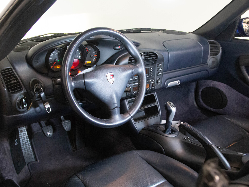 2003 Porsche Boxster ROADSTER   5-SPD MANUAL   BLUE SOFT TOP, Toronto, Cash