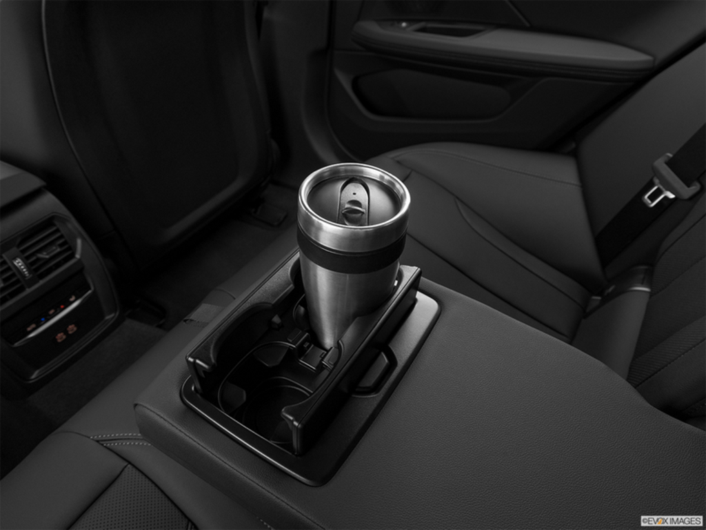 2025 BMW i4 xDrive40, 温哥华, 全款车