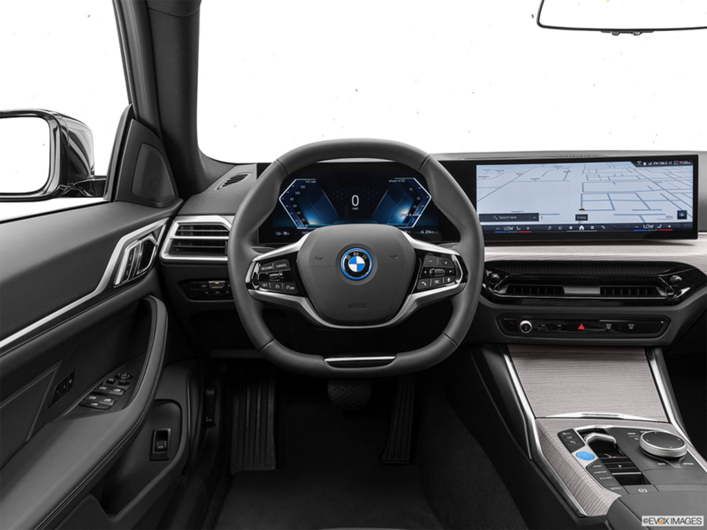 2025 BMW i4 xDrive40, 温哥华, 全款车