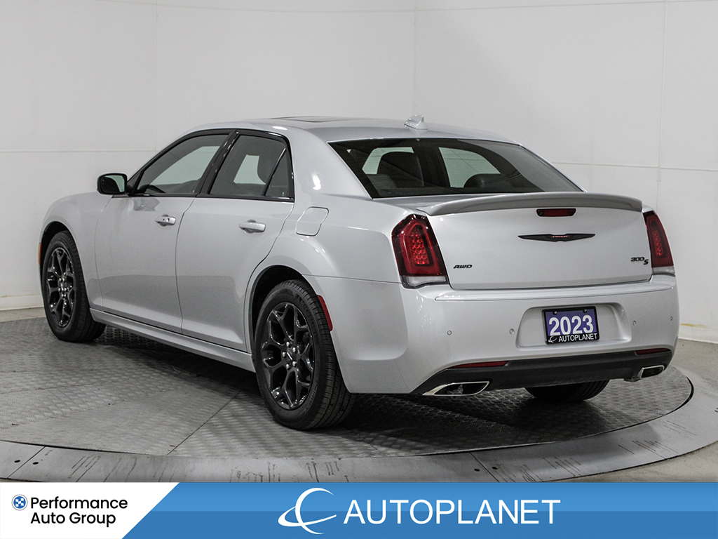 2023 Chrysler 300S