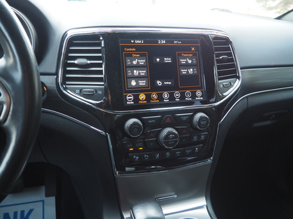 used 2020 Jeep Grand Cherokee car, priced at $32,900