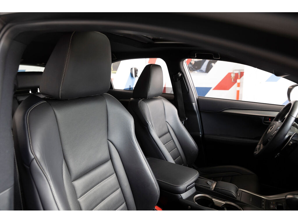 2018 Lexus NX 300 NX 300, 温哥华, 全款车