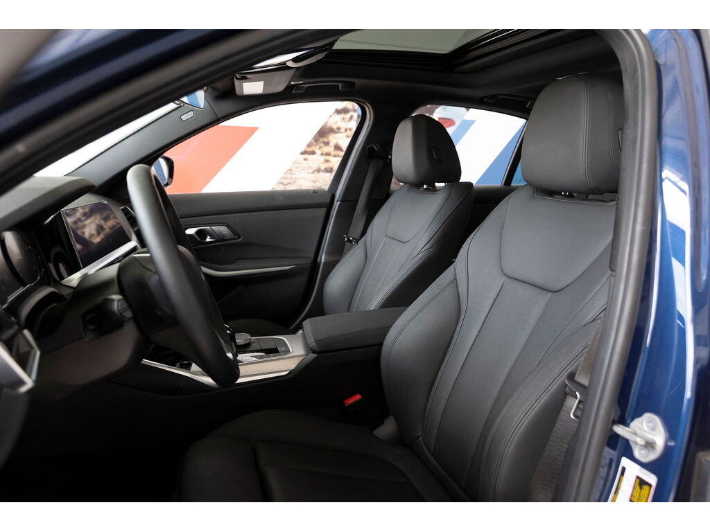 2021 BMW 330i xDrive, 温哥华, 全款车
