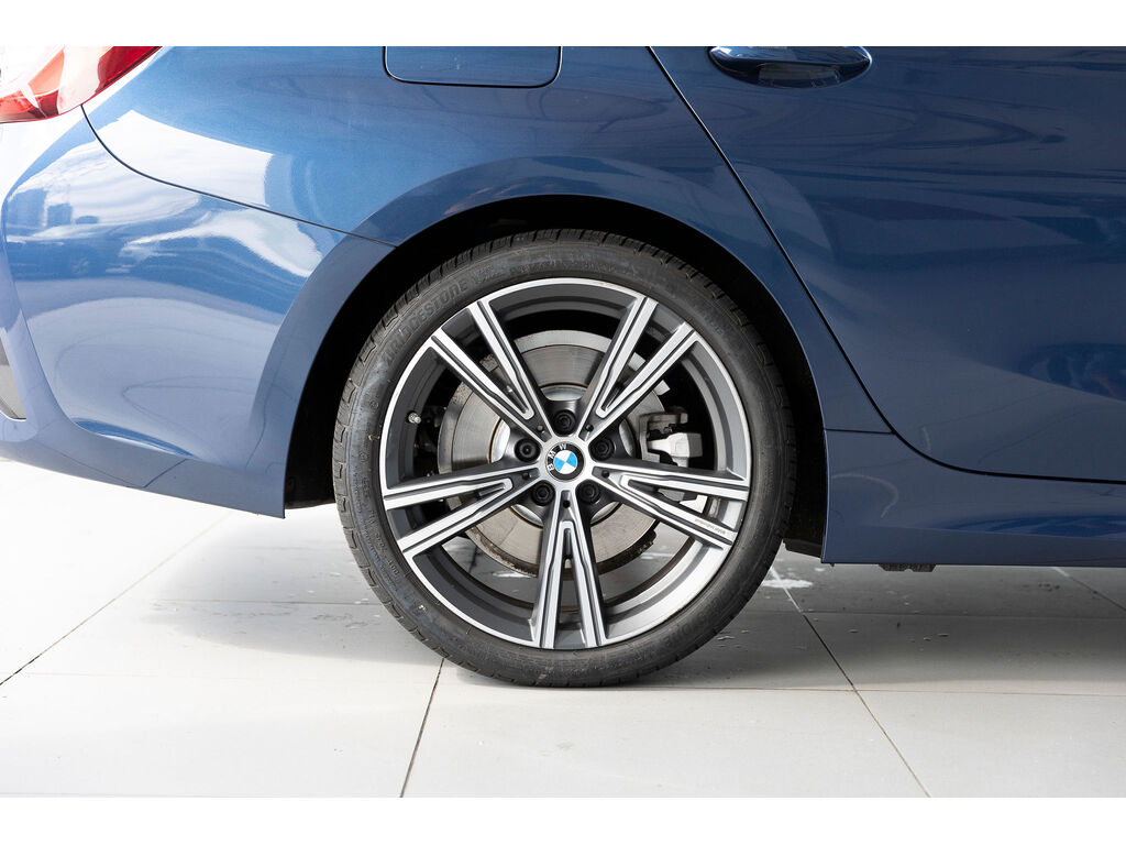 2021 BMW 330i xDrive, 温哥华, 全款车