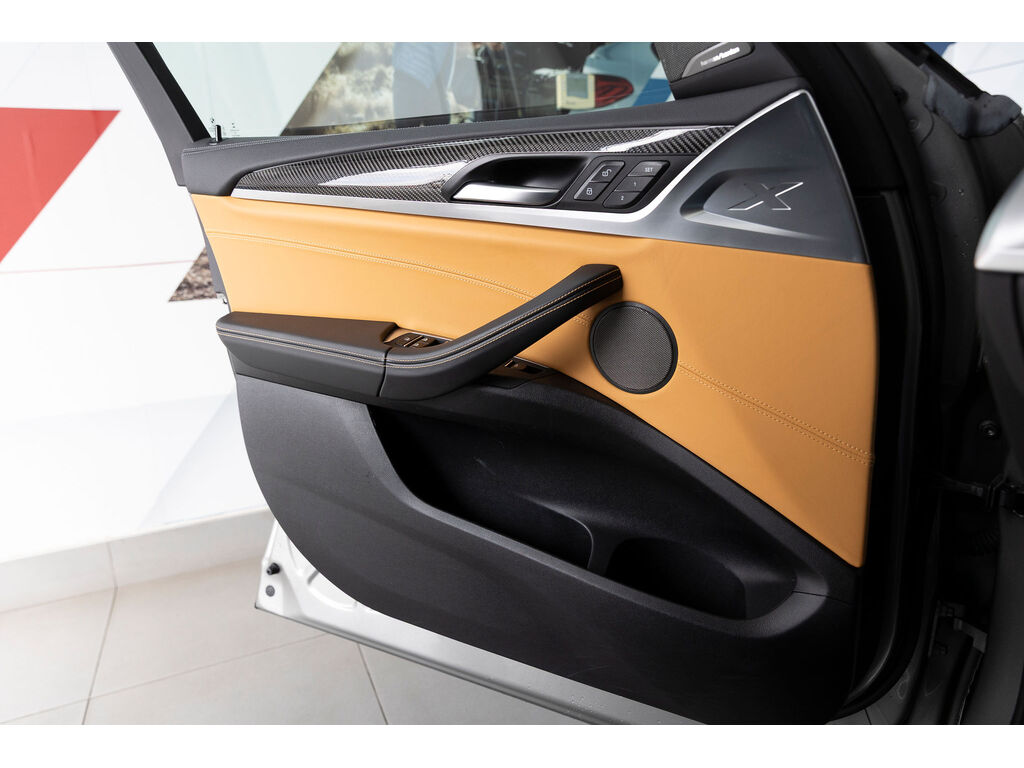 2021 BMW X4 M Competition, 温哥华, 全款车