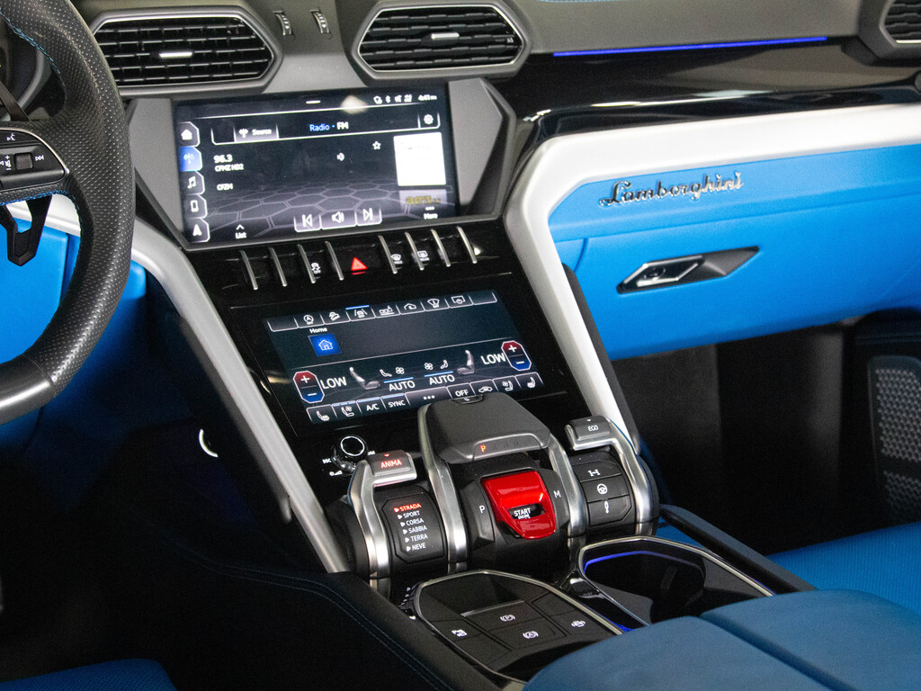 2019 Lamborghini Urus HUD   BO SOUND   DIAMOND STITCH   22"RIM   PANO, 多伦多, 全款车