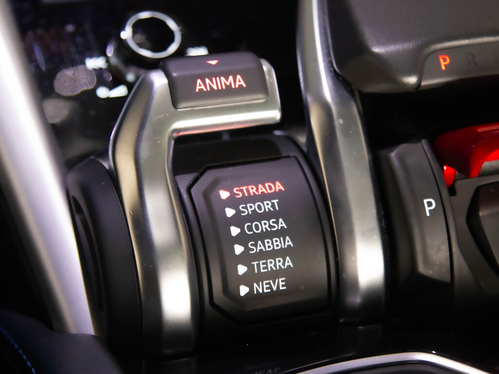 2019 Lamborghini Urus HUD   BO SOUND   DIAMOND STITCH   22"RIM   PANO, 多伦多, 全款车