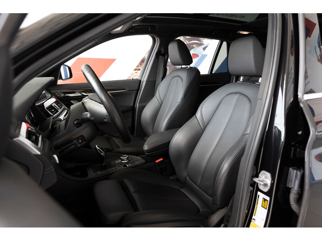 2021 BMW X1 xDrive28i, 温哥华, 全款车