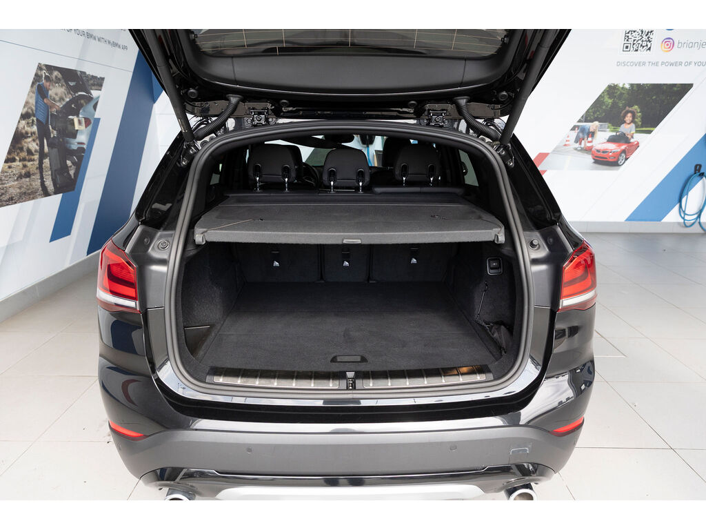 2021 BMW X1 xDrive28i, 温哥华, 全款车