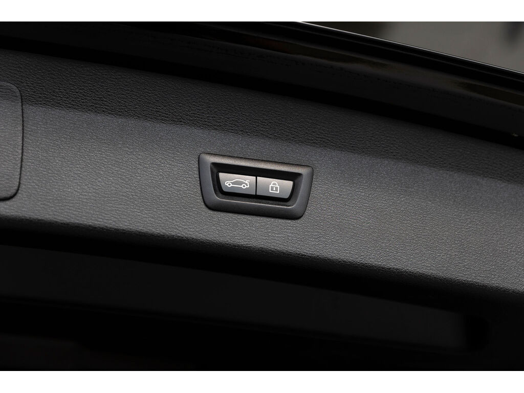 2021 BMW X1 xDrive28i, 温哥华, 全款车
