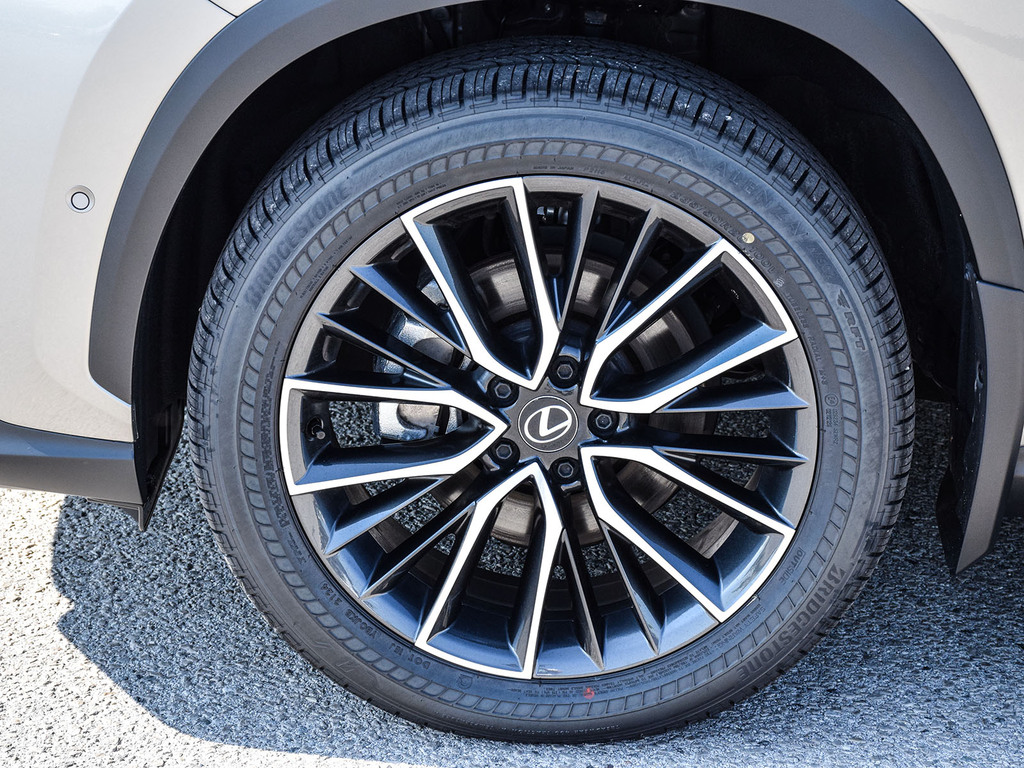 2025 Lexus NX 350 NX 350, 多伦多, 全款车