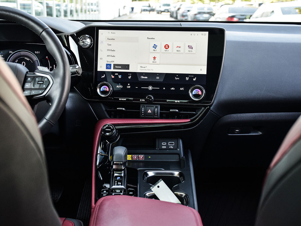 2023 Lexus NX 350h NX 350h, Toronto, Cash