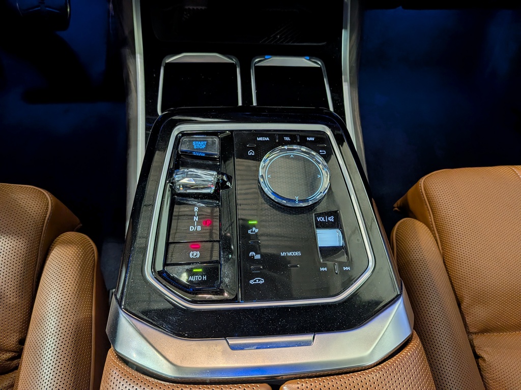 BMW i7 2023
